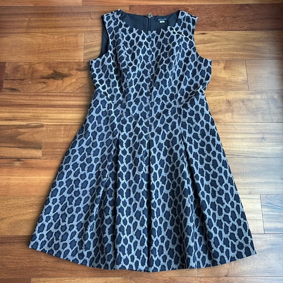 Tommy Hilfiger fit & flare - Picture 1 of 11